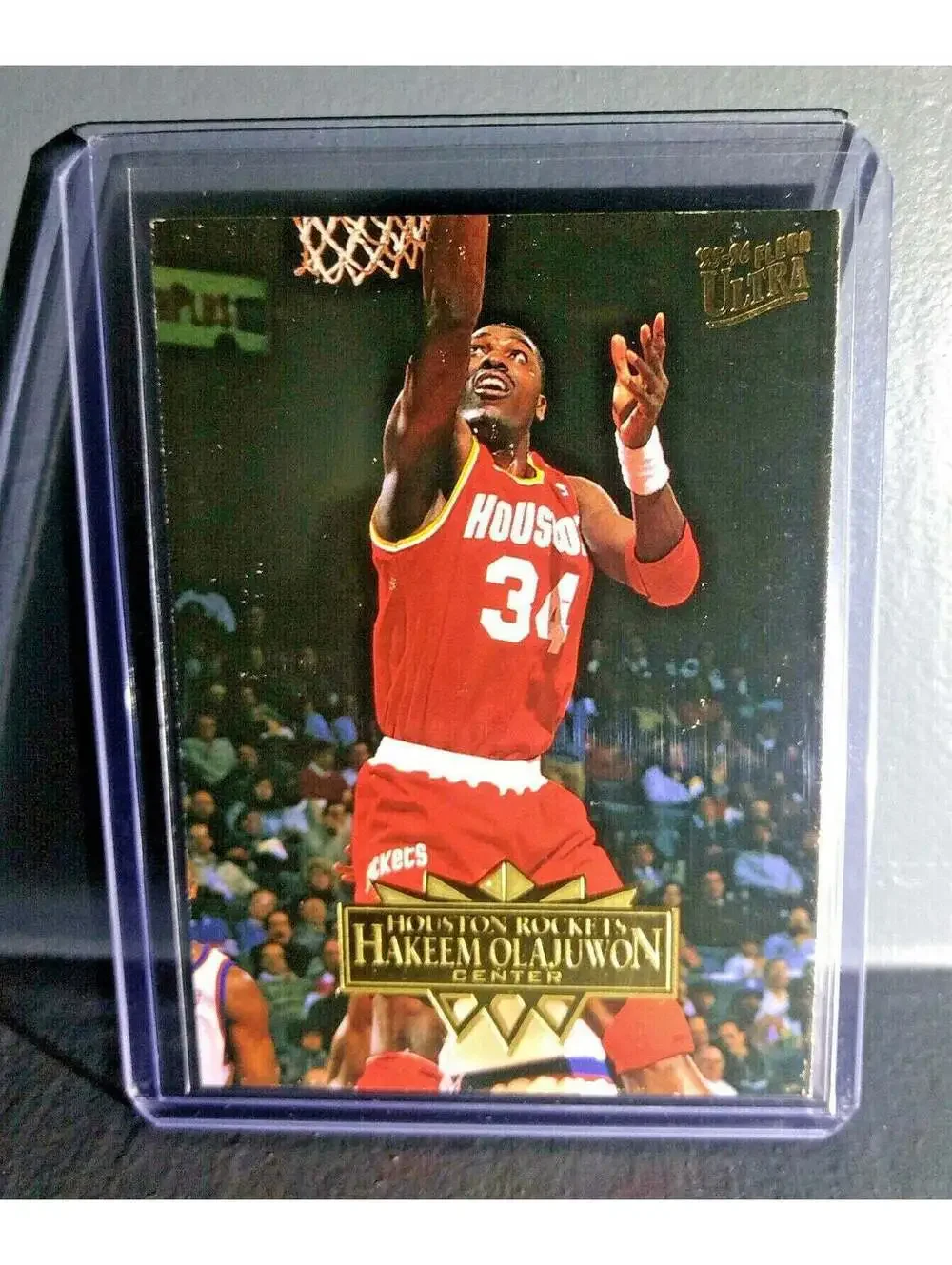 1995-96 Hakeem Olajuwon Fleer Ultra #70 Basketball Card